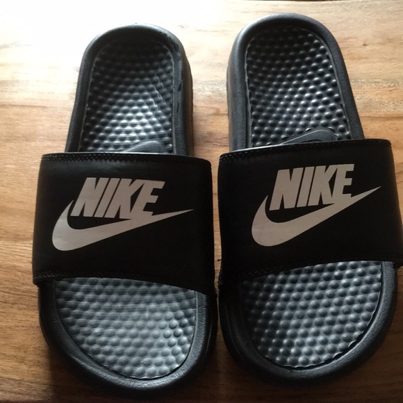 nike slides for youth